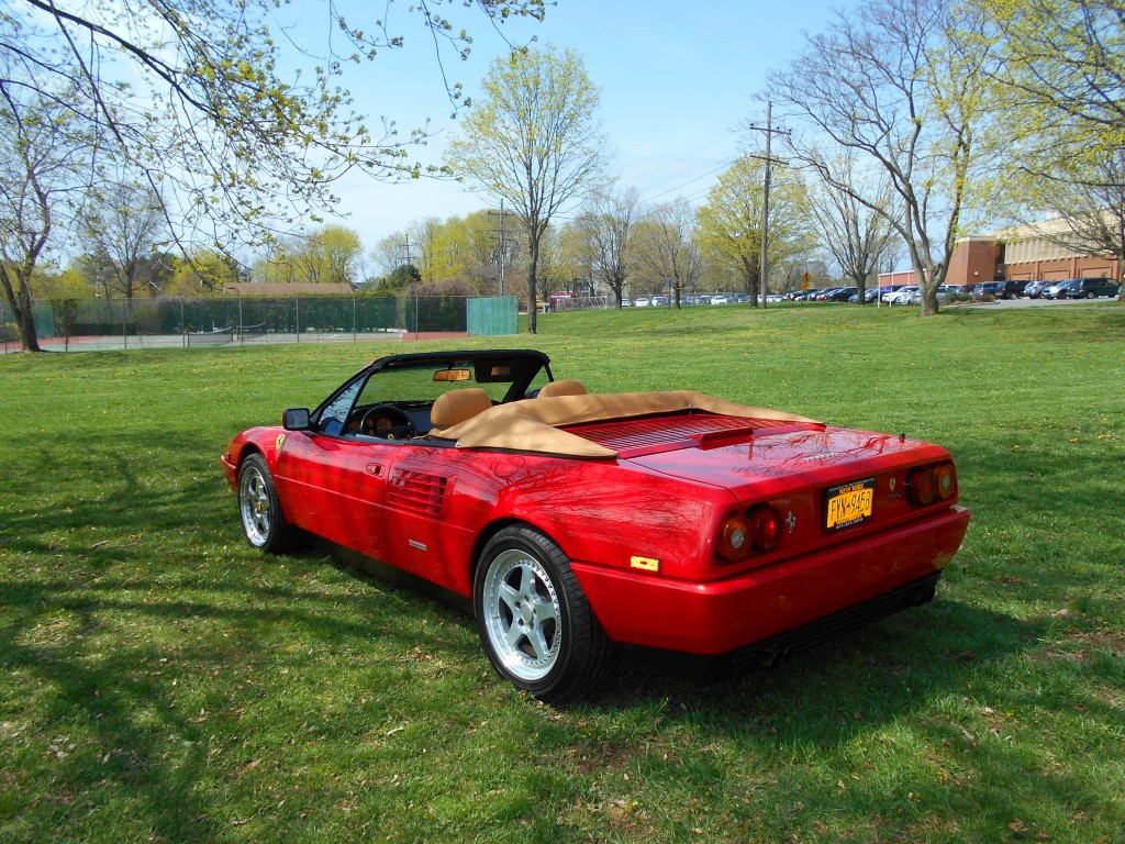 1989 Mondial T Cabriolet Ferrari